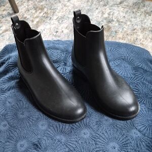 Black Ankle Rain Boots By Asics Size 7